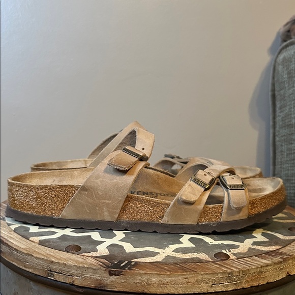 Birkenstock Tan Double Strap Sandals women’s 9 - Picture 5 of 10